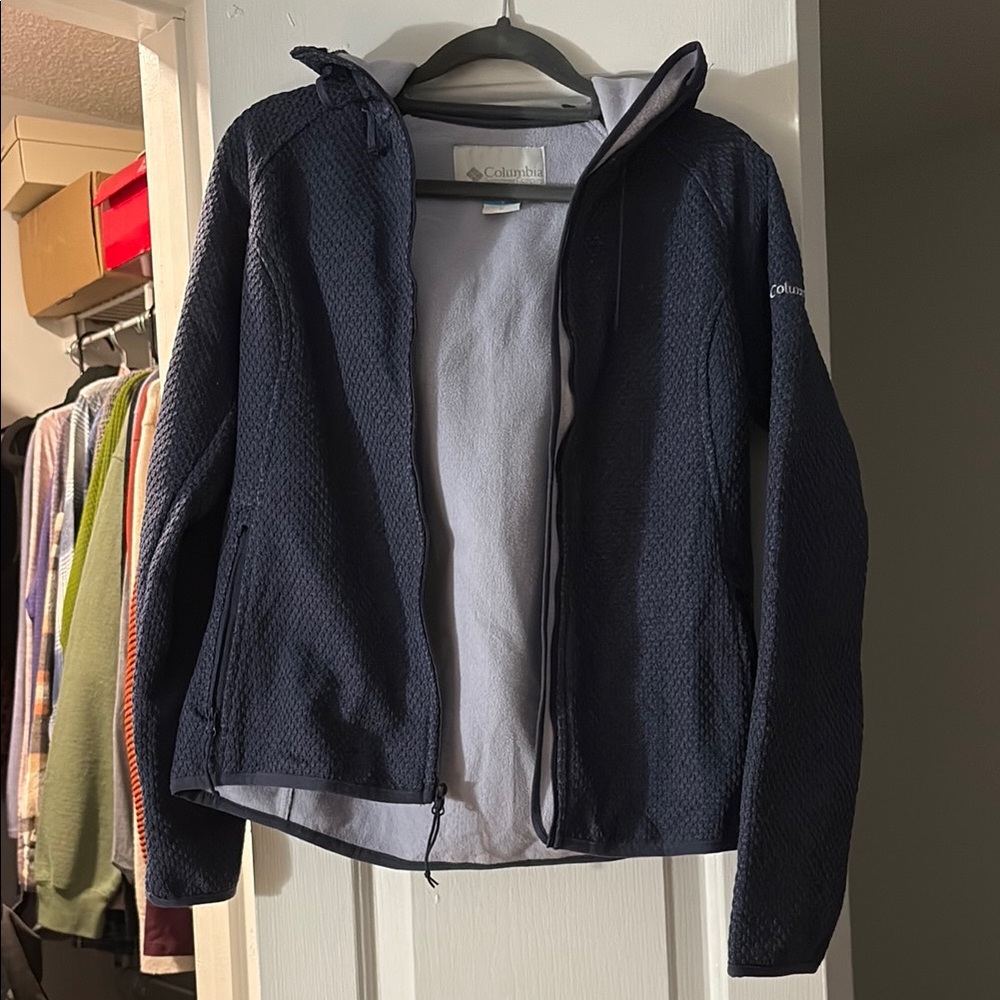 Columbia Women’s Dark Blue/Purple Jacket